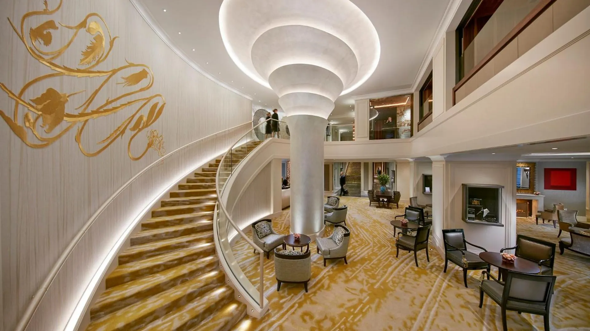 Mandarin Oriental, Munich Hotel 5*,