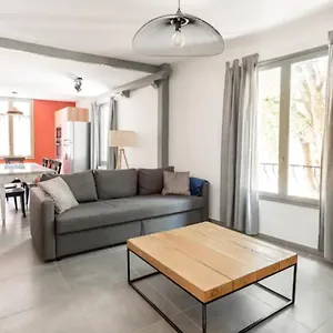https://le-marronnier.fr-provencehotel.com